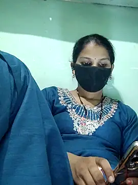 poojam93 online show from 09-17-25, 02:08