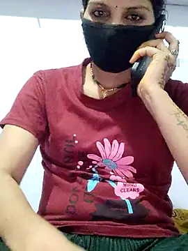 poojam93 online show from 11-02-25, 03:47