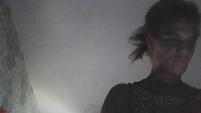 sarahkat86 online show from 11-03-25, 12:50