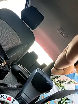 sarahkat86 online show from 01-09-26, 02:31