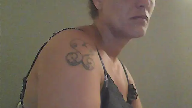 sarahkat86 online show from 02-16-26, 01:02