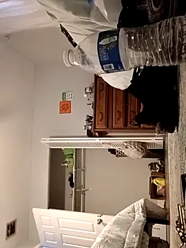 sarahkat86 online show from 03-04-26, 10:49