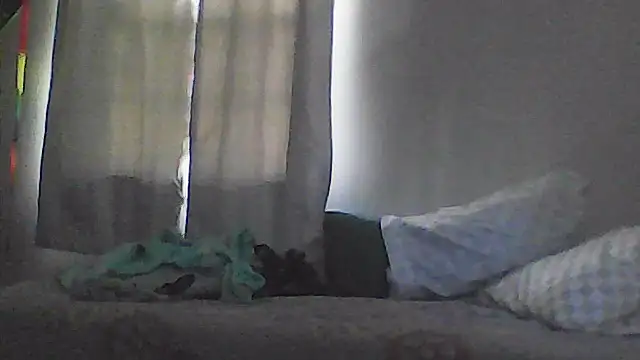 sarahkat86 online show from 04-03-26, 09:57