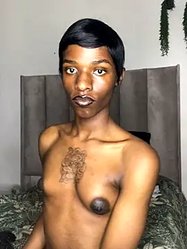 Trans fairy online show from 09-29-25, 07:19