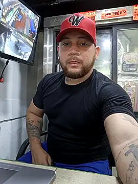 Snapshot of Catire10_ chatting on 12-18-25, 08:37 Catire10 online show from 12-18-25, 08:37