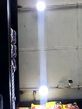 Snapshot of Catire10_ chatting on 12-22-25, 01:52 Catire10 online show from 12-22-25, 01:52