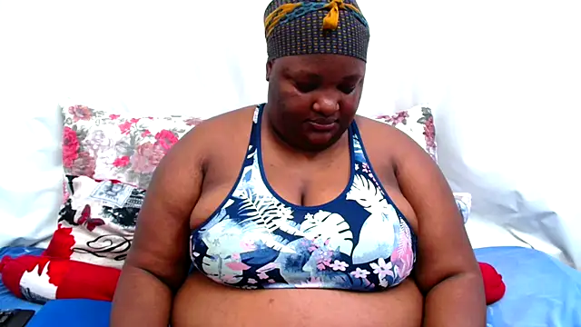 Snapshot of ChubbyBoobsxxx chatting on 11-20-25, 05:51 ChubbyBoobsxxx online show from 11-20-25, 05:51