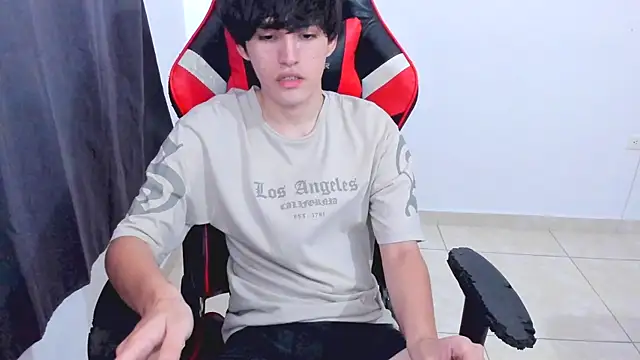 eren 188 online show from 10-31-25, 07:15