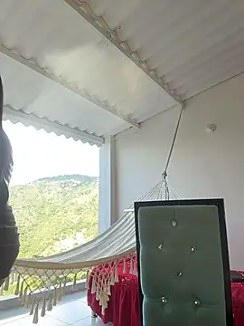 samanthahut1 online show from 03-14-26, 09:42