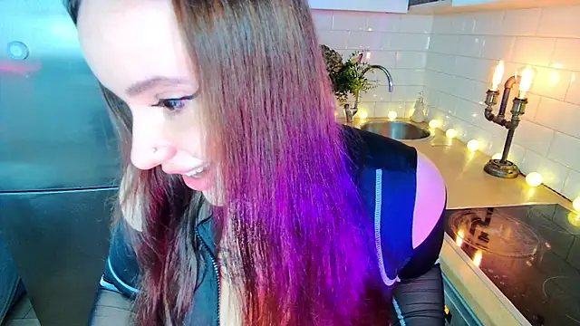 Margott Joy online show from 11-21-25, 02:05