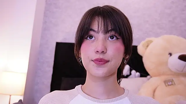 Aitana Jhons online show from 10-24-25, 12:12