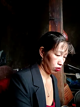 ngocngoc cute online show from 10-29-25, 02:03