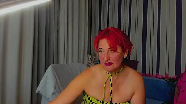 Snapshot of MilanaAlvis chatting on 11-08-25, 01:44 MilanaAlvis online show from 11-08-25, 01:44