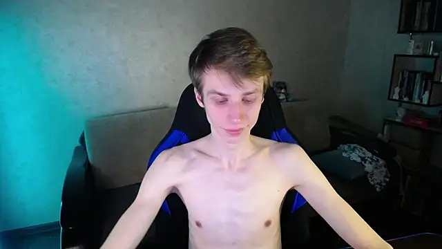 yes cute boy  online show from 04-07-26, 10:59