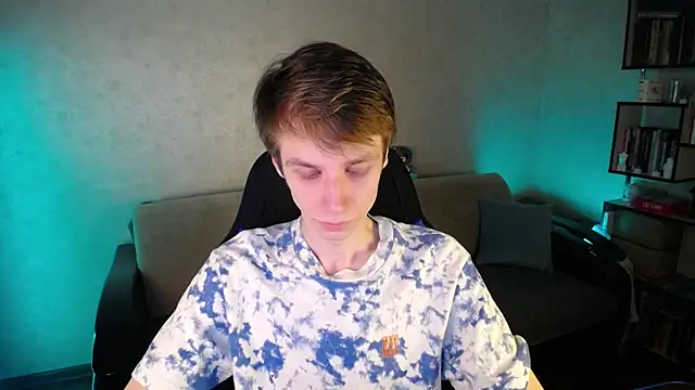 yes cute boy  online show from 04-08-26, 06:57