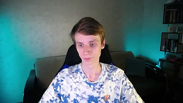 yes cute boy  online show from 04-08-26, 07:03