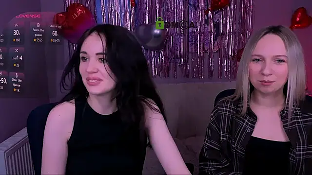 Snapshot of riley_sanders chatting on 02-17-26, 08:15 riley sanders online show from 02-17-26, 08:15