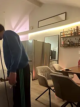 Gipsyboysteve online show from 10-21-25, 06:52