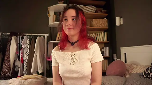 Snapshot of AlbertaClack chatting on 11-06-25, 11:22 AlbertaClack online show from 11-06-25, 11:22