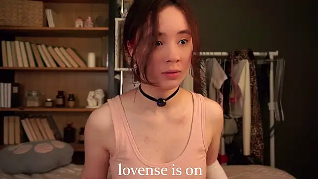 Snapshot of AlbertaClack chatting on 11-11-25, 11:32 AlbertaClack online show from 11-11-25, 11:32