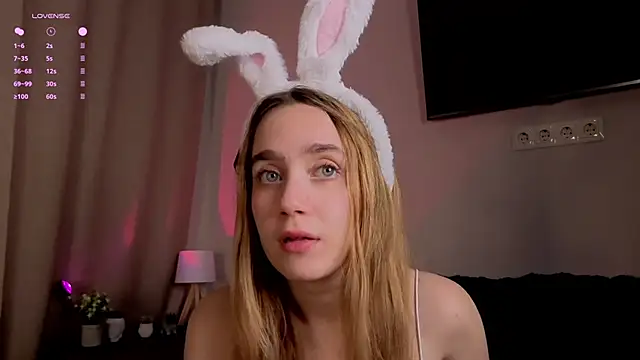 EarleneBrayton online show from 09-14-25, 01:05