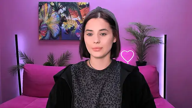 lil angel  online show from 10-27-25, 09:02