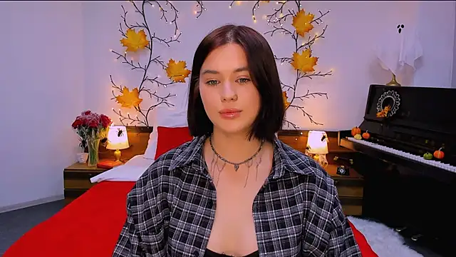 lil angel  online show from 10-29-25, 01:13