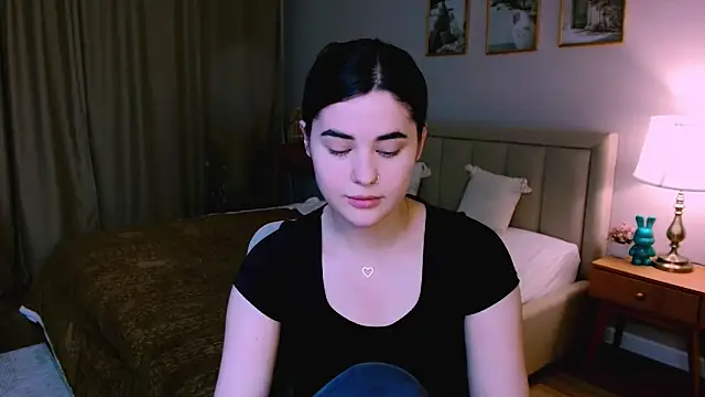 lil angel  online show from 03-09-26, 10:25