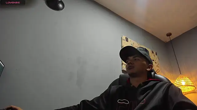 markbowie online show from 12-05-25, 12:14