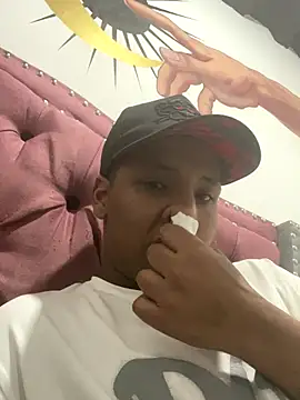 Snapshot of IsaacBlack_ chatting on 09-21-25, 12:23 IsaacBlack online show from 09-21-25, 12:23