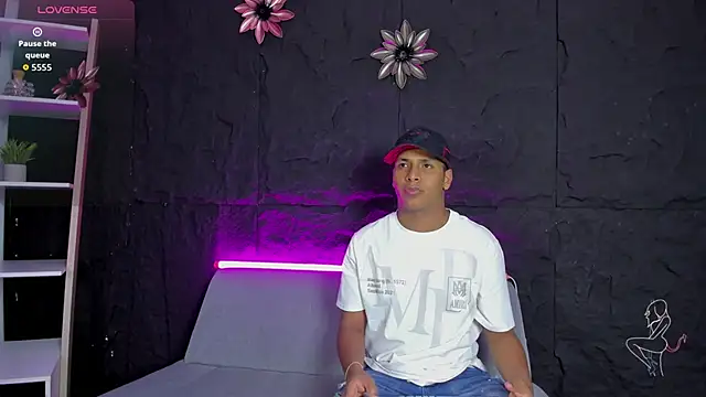 Snapshot of IsaacBlack_ chatting on 09-26-25, 05:00 IsaacBlack online show from 09-26-25, 05:00