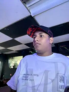 Snapshot of IsaacBlack_ chatting on 11-02-25, 10:45 IsaacBlack online show from 11-02-25, 10:45