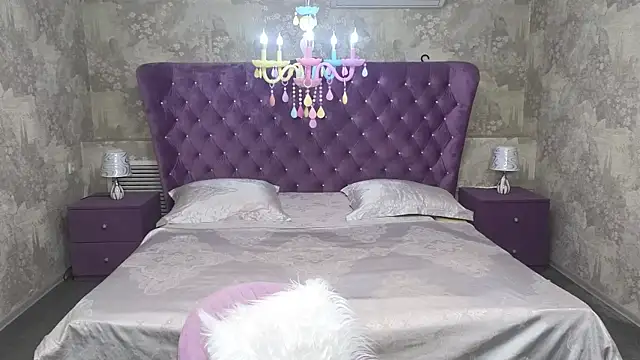 Snapshot of Anna_Kenann chatting on 09-29-25, 07:02 Anna Kenann online show from 09-29-25, 07:02