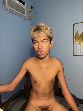 Snapshot of urcumjp chatting on 02-27-26, 02:17 urcumjp online show from 02-27-26, 02:17