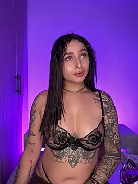 scarlett Collinss online show from 03-18-26, 12:03