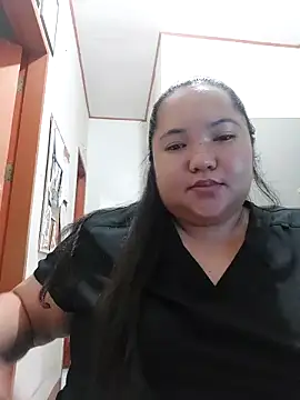 LianaCruzado online show from 04-04-26, 02:03