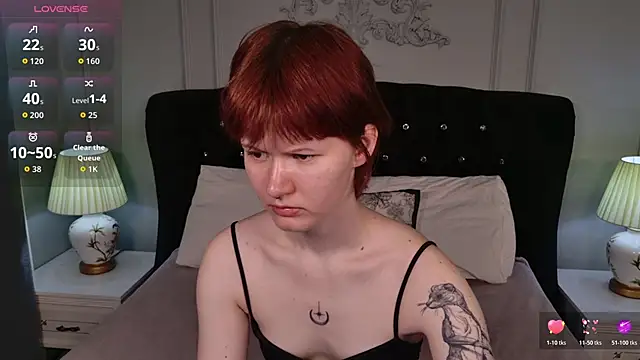Snapshot of Aria_Vox chatting on 05-13-26, 03:37 Aria Vox online show from 05-13-26, 03:37