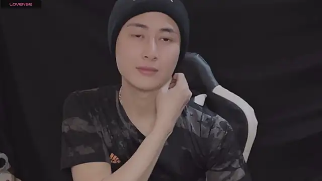 Tchann 22 online show from 10-19-25, 03:01