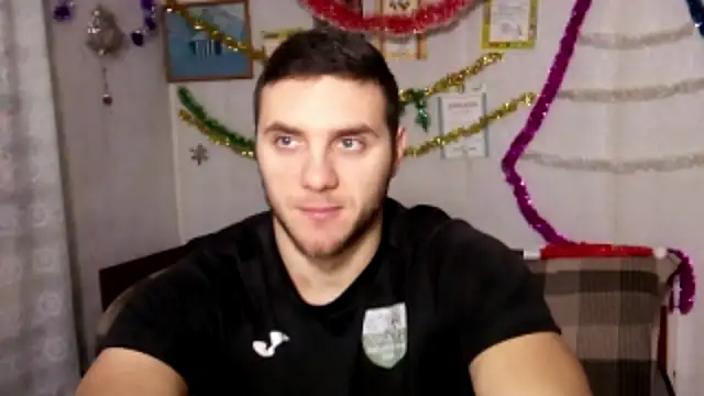 Snapshot of Jordan1Dior chatting on 01-11-26, 09:25 Jordan1Dior online show from 01-11-26, 09:25