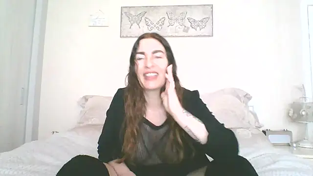 EllaKent online show from 04-17-26, 09:12