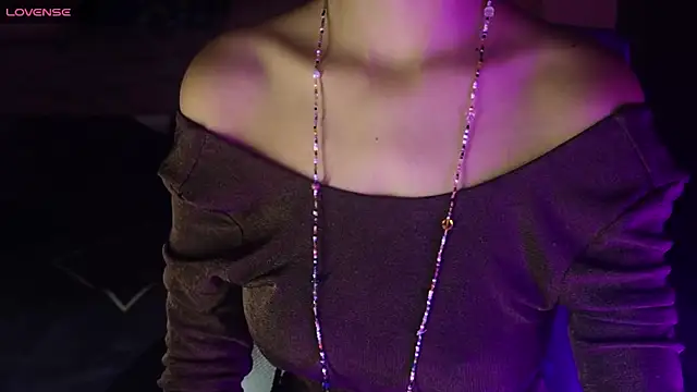 Snapshot of NidhiChandra chatting on 11-07-25, 07:30 NidhiChandra online show from 11-07-25, 07:30