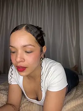 Yasmin777  online show from 10-15-25, 10:54