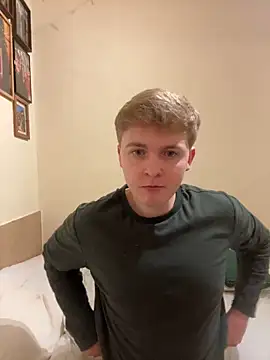 bigyoungman18 online show from 11-04-25, 02:32