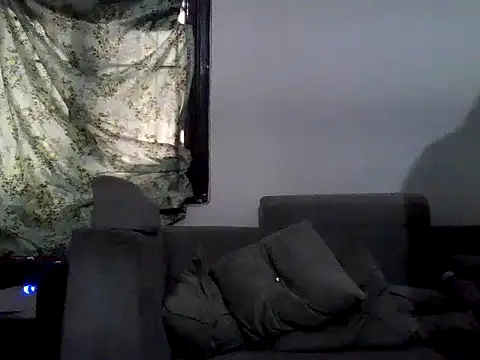 Snapshot of urdreamman chatting on 04-08-26, 01:49 urdreamman online show from 04-08-26, 01:49