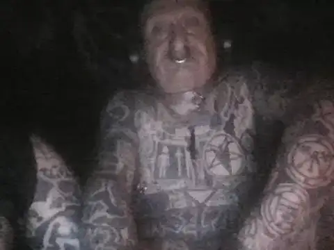 Snapshot of object857 chatting on 12-22-24, 04:06 object857 online show from 12-22-24, 04:06