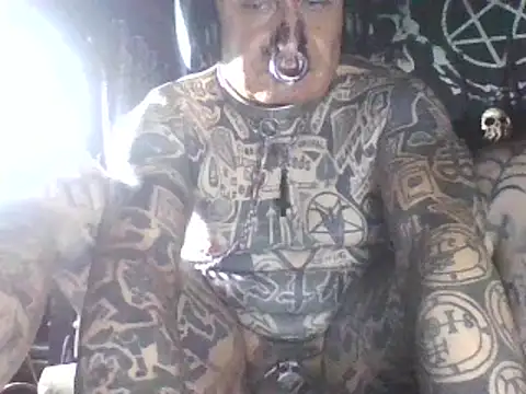 Snapshot of object857 chatting on 10-23-25, 10:08 object857 online show from 10-23-25, 10:08