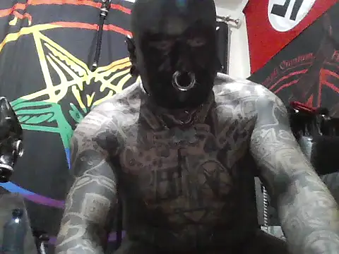 Snapshot of object857 chatting on 11-11-25, 03:01 object857 online show from 11-11-25, 03:01