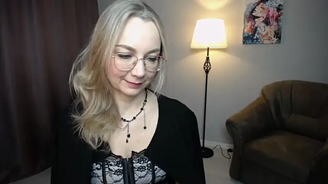 Ava Elior online show from 11-30-25, 06:17