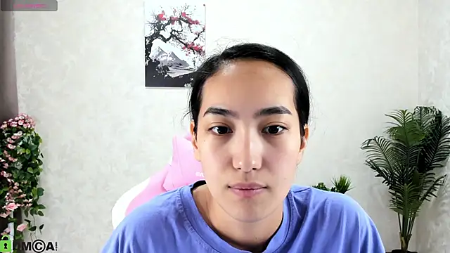 FlirtyAura online show from 10-20-25, 02:34