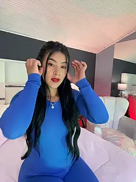 Snapshot of BellaFernandez__ chatting on 12-18-25, 10:54 BellaFernandez online show from 12-18-25, 10:54